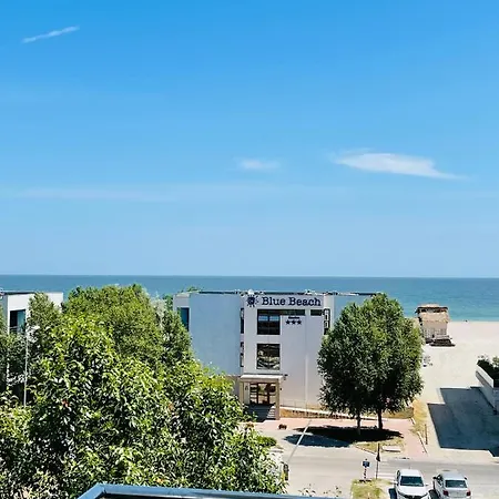 Summerland H2o Apartment